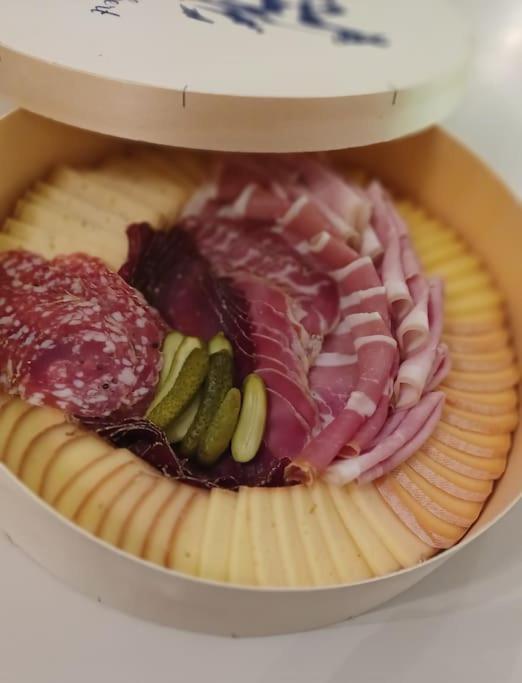 Gite "La Bulle De Lena" Avec Petit-Dejeuner Garage Et Parking Flavigny Kültér fotó